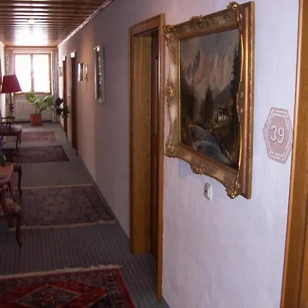 Gasthof-hotel Hohensteiger Guest house 3*