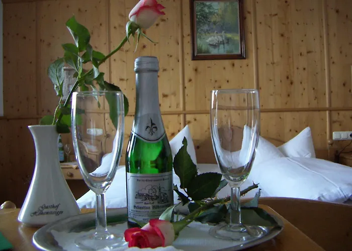 Gasthof-hotel Hoehensteiger 3* רוזנהיים